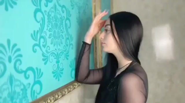 Model - Anthonela anal