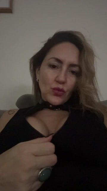 Model - LizKeys milf