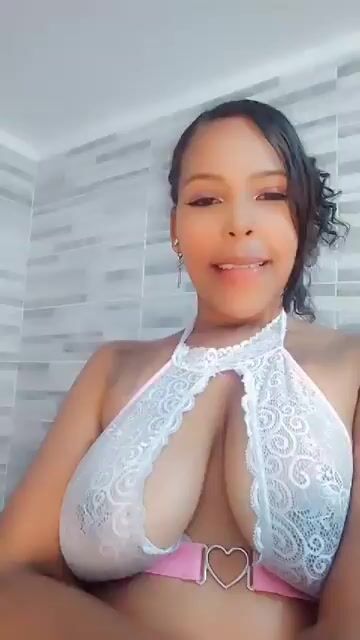 Model - Valery ebony