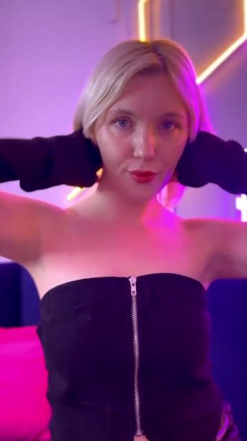 Ur  hot Monica blowjob Model - Ur  hot Monica blowjob