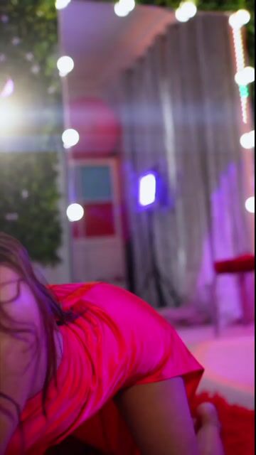 Model - AmicaBentley milf