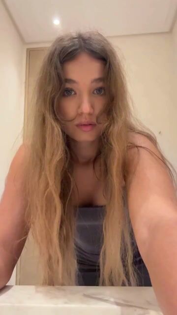 AlexiaCoy_ young Model - AlexiaCoy_ young