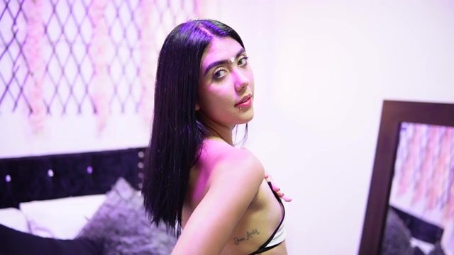 Model - Jessica Torres toys