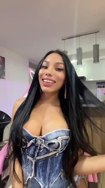 Model - Evaebonny14 femdom