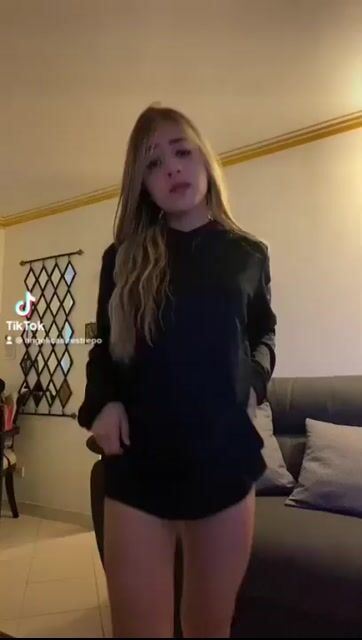 Model - BlondieBaby anal