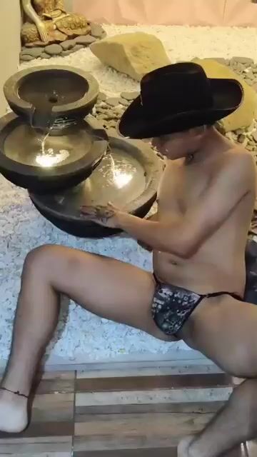 Model - Julian Flame blowjob