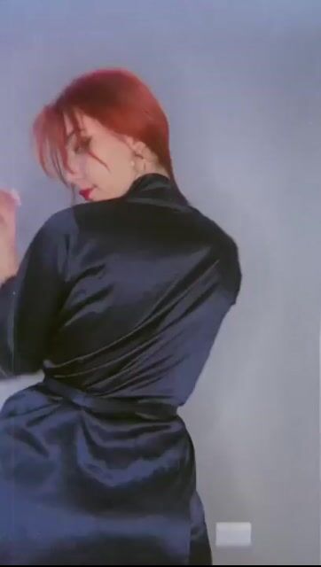 Model - Irene squirt