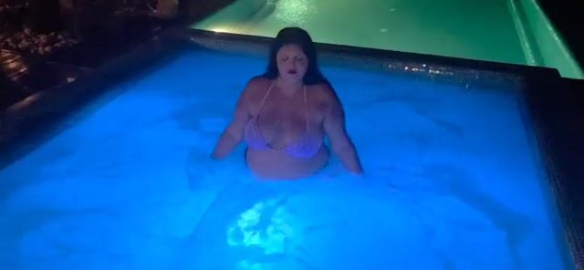 Model - maayanlevi Tits