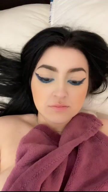 Model - Cheryl findom