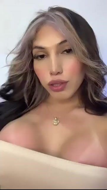 Model - evelyn valeria pena bigtits