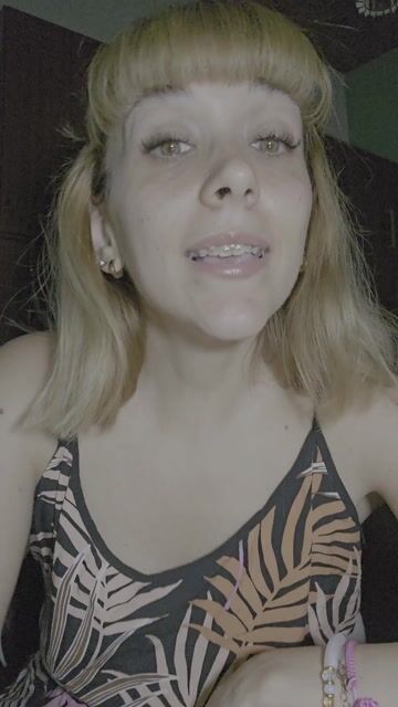 Model - Claire fetish