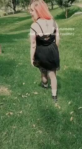 Model - Violeta Mora curvy