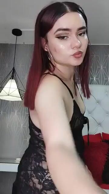 Model - Electra Rouse skinny