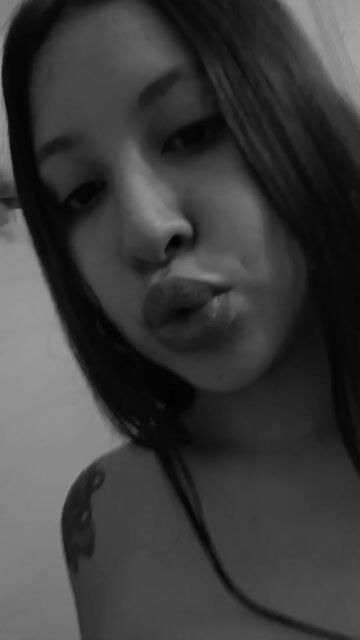 Model - Hannah twerk sexy