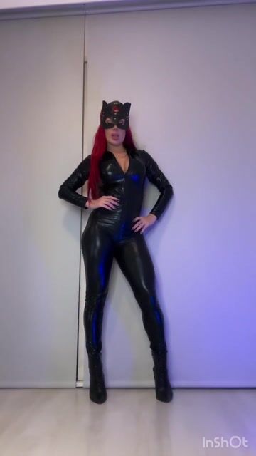 Model - Diosa dorada mistress