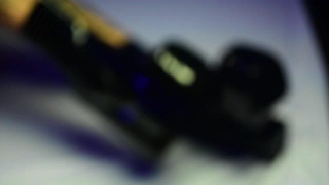 Model - LaurenPadock dildo