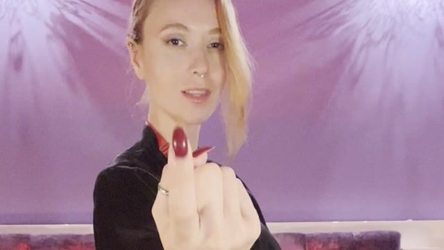 Model - Alice Ginger roleplay