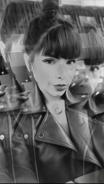 Model - bloom ly BBW