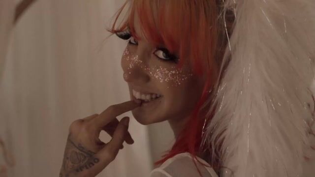 Model - Carla Cox bdsm