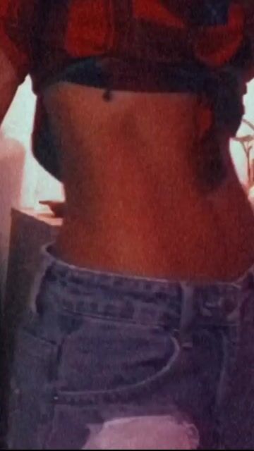 Model - bloom ly skinny