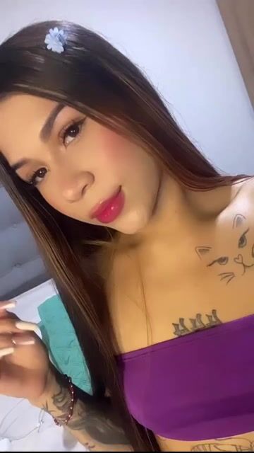 Model - Salo Gonzales natural