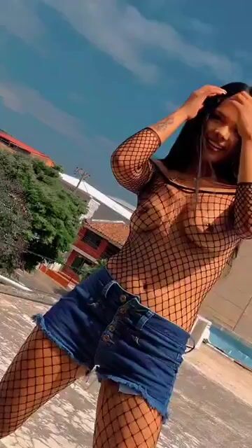 Model - Gina Parker teen