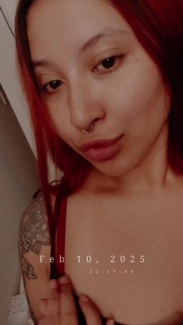 Model - Hannah twerk heels