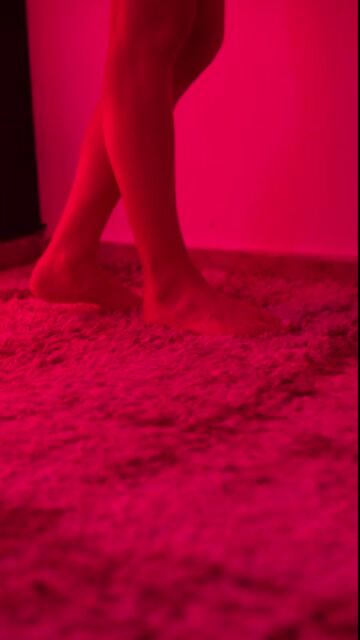 Model - Alaska Blue sexy