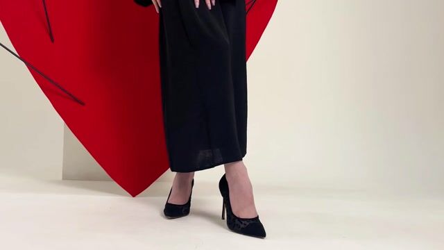 Model - CherylFoksy biglips