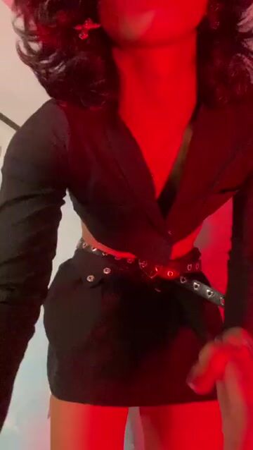 Model - VALERY STAR bondage