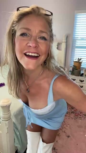 SASSYSLUT naughty Model - SASSYSLUT naughty