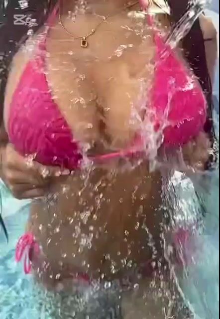 Model - Evans paris girlfriend