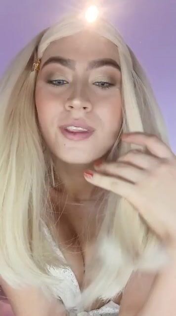 Model - Inocent Luna ass