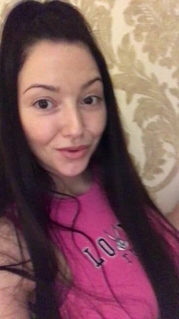 Model - Emily  English Speaker doggy