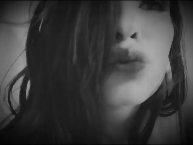 Model - amelia deepthroat