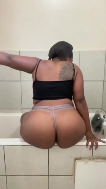 Model - Candice Femdom