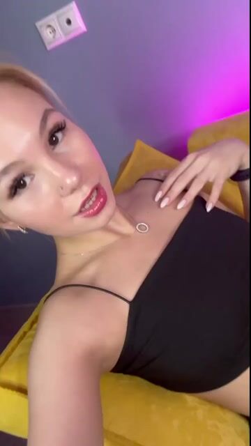 Model - Tracy fetish