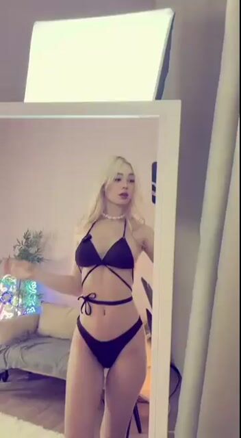 Maya sexy Model - Maya sexy