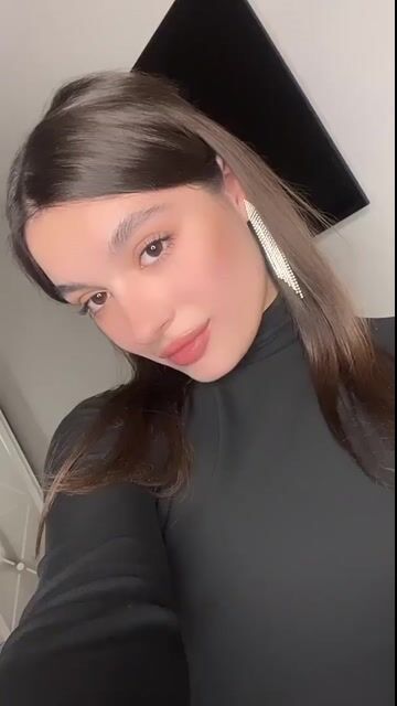 Model - Jessiexxi feet