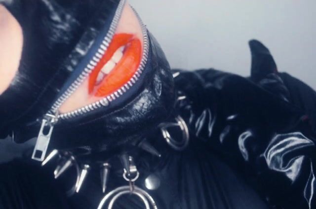 Model - Emily Doomed fetish