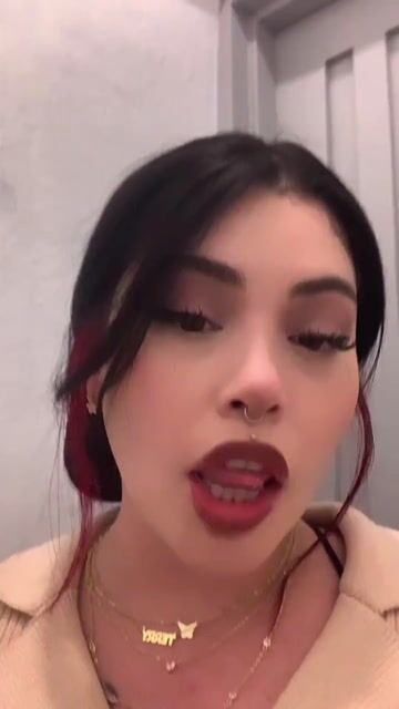 AlissonPeach111 latina Model - AlissonPeach111 latina