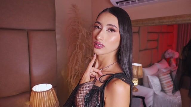 Model - TamaraKeyz hairypussy