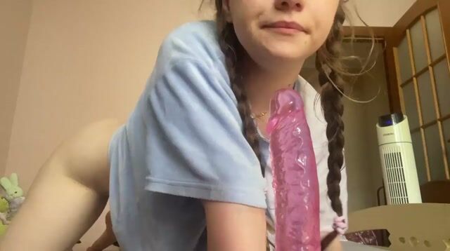 Model - Christina teen