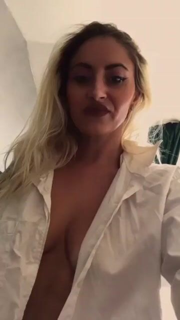 Model - KatieS bigtits