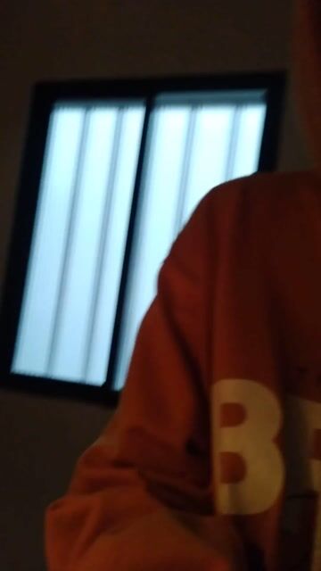 Model - Abril West latina