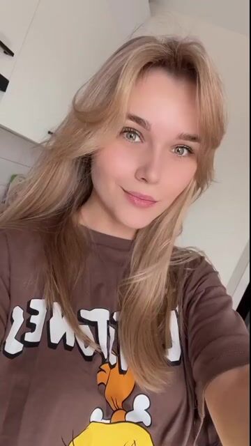 Model - Vasilisa Ukrainiangirl