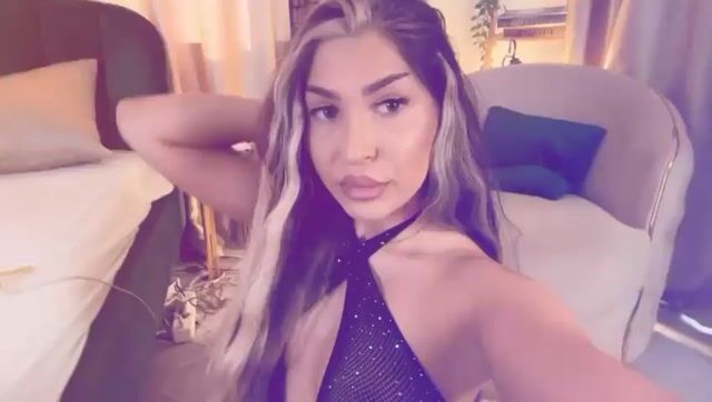 AmaRay findom Model - AmaRay findom
