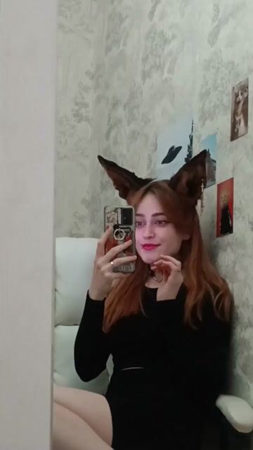 Model - Moxy_Foxy deepthroat