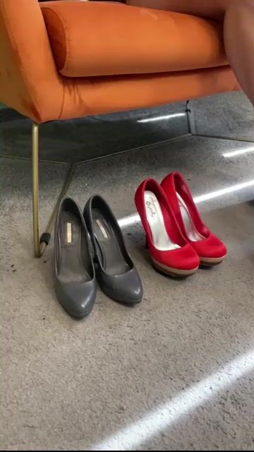 Model - EvaLovia submissive