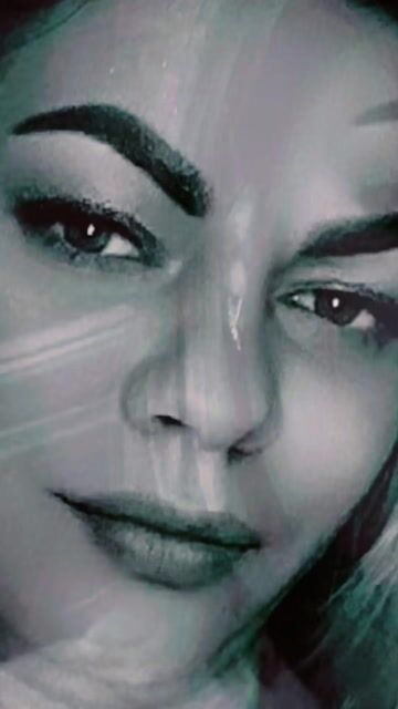 Model - MolliParker Hot